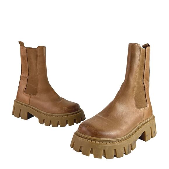 Steve Madden Brown Ankle Boots - Picture 5 of 10